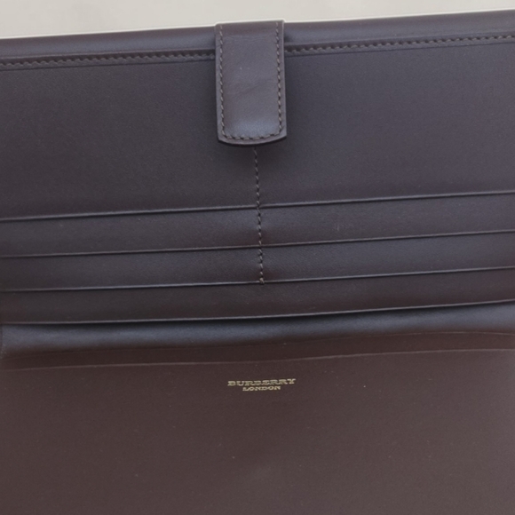 Burberry Haymarket Nova Check Bifold Wallet Brown Leather Gold Buckle Italy - Picture 4 of 15